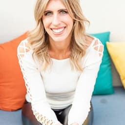 Dr. Jessica Knurick